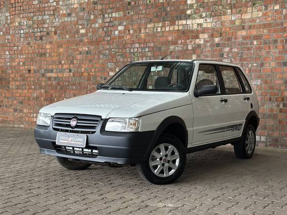 FIAT UNO 1.0 MPI MILLE WAY ECONOMY 8V FLEX 4P MANUAL FIAT UNO 1.0 MPI MILLE WAY ECONOMY 8V FLEX 4P MANUAL